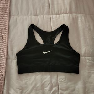 NIKE Dri-fit sports bra- Size medium